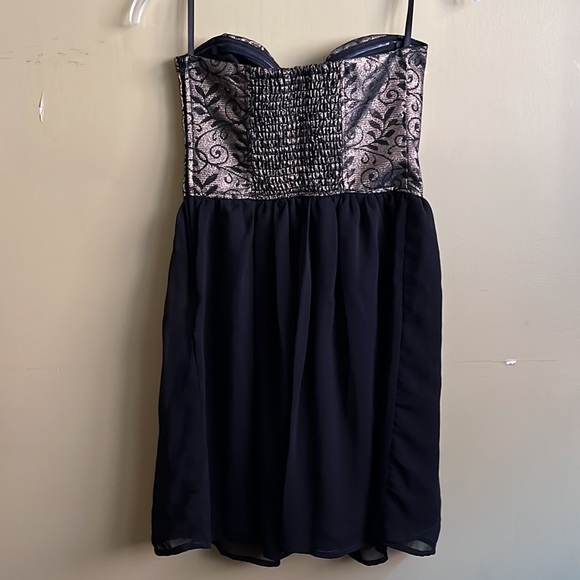 DYNAMITE Gold & Black Bodice Mini Dress - XS - Picture 7 of 13